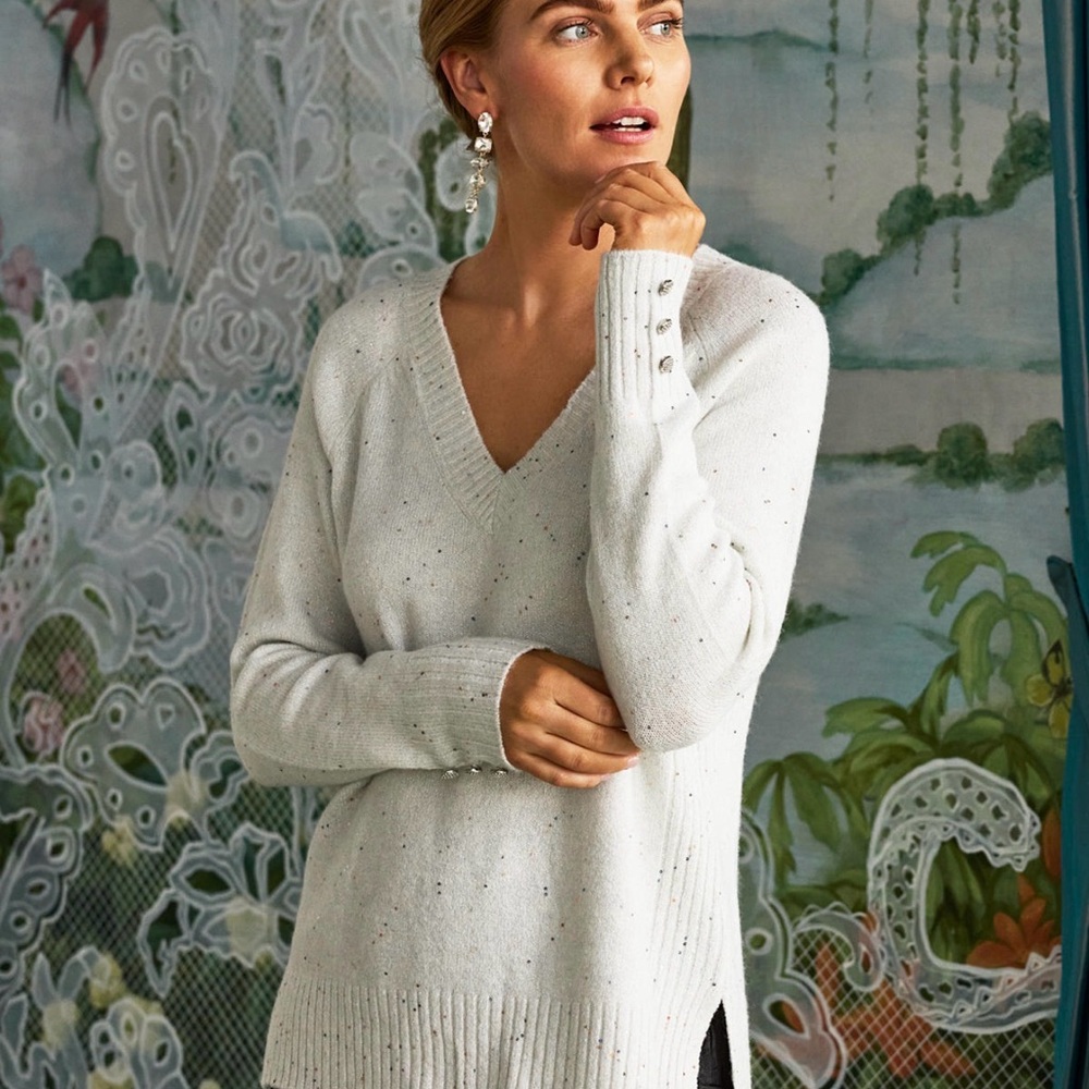 Lilly Pulitzer Gray Kaycee V-Neck Sequin Sweater Medium NWOT